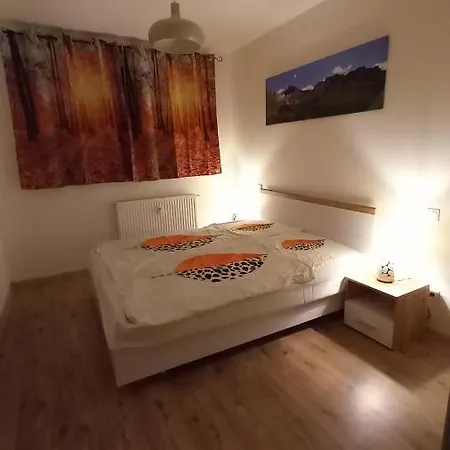 Priestranný Rena V Malebnom Apartmánovom Dome Hôrky Pri Svahu V Pavčinej Lehote Appartement Pavčina Lehota