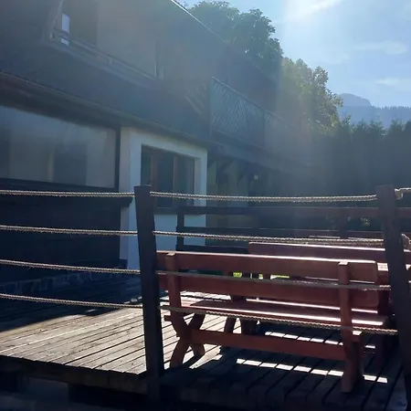 Appartement Priestranný Rena V Malebnom Apartmánovom Dome Hôrky Pri Svahu V Pavčinej Lehote